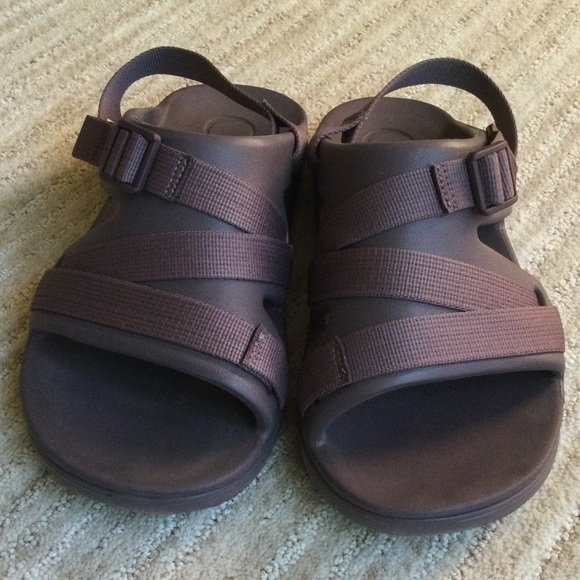 Like New: Chaco Women's Chillos Sport Sandal Sparrow | Brown Size 8 - Picture 7 of 16